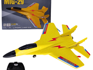 Avión De Combate Grande