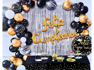 Set De Globos Y Carteles De Decoración